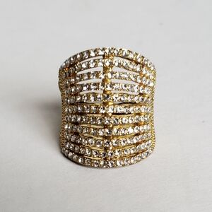 Elegant Gold and Silver Women's Ring